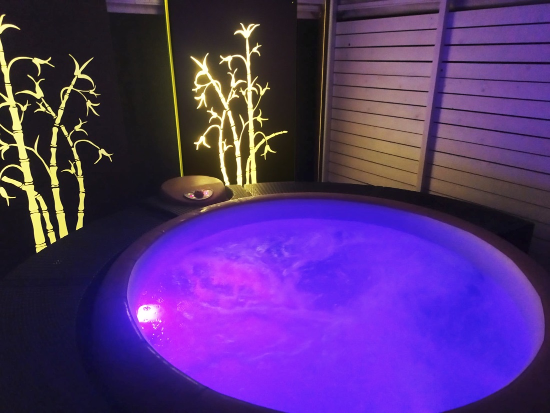 discreto-bamboo-softub
